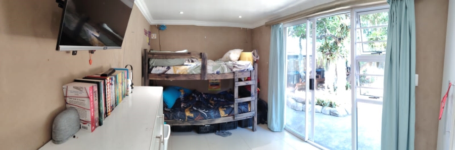 6 Bedroom Property for Sale in Haven Hills Eastern Cape
